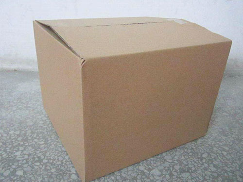 纸箱